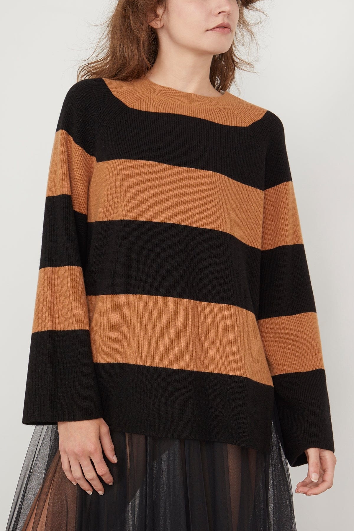 Dania Sweater in Cannelle/Noir - 3