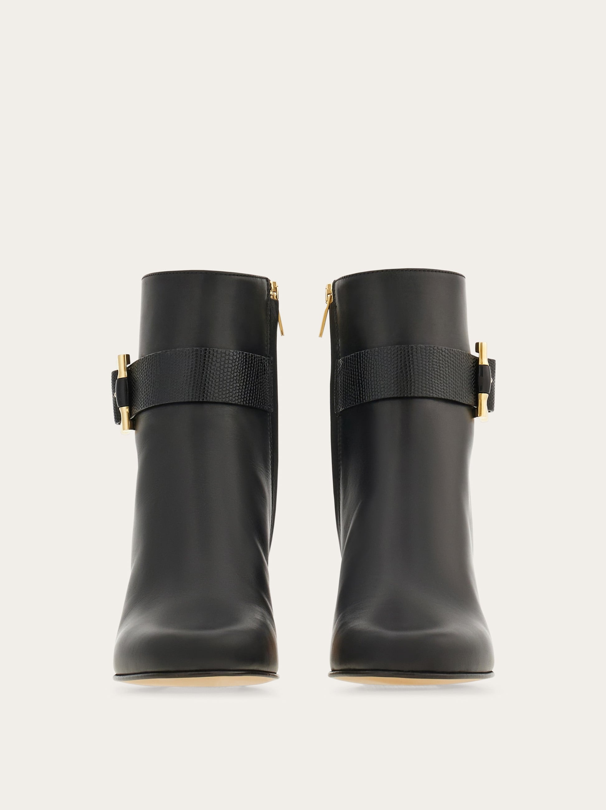 Gancini ornament mid heel ankle boot - 2