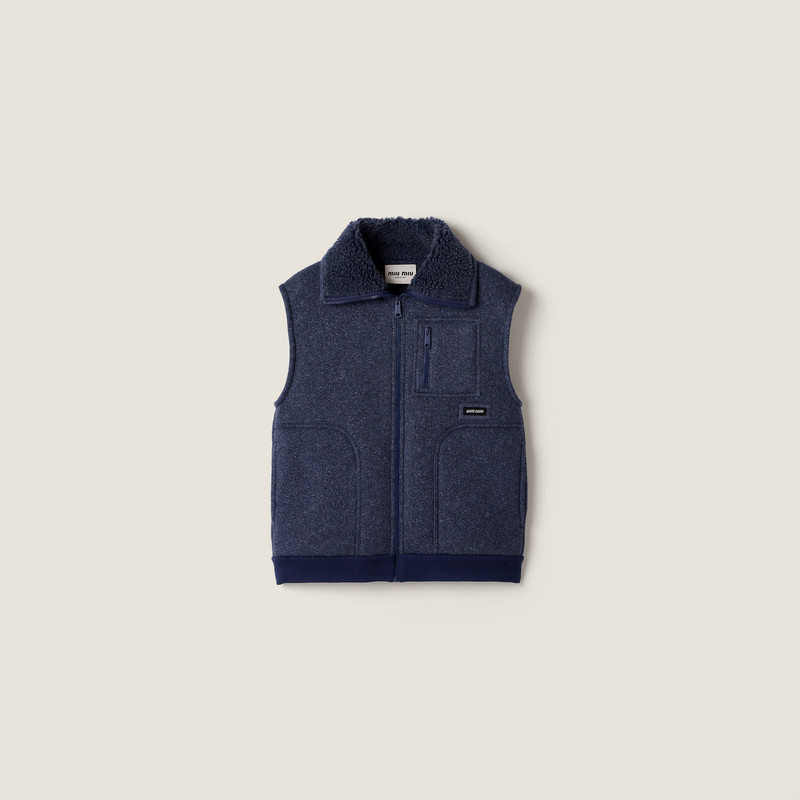 Fleece vest 1