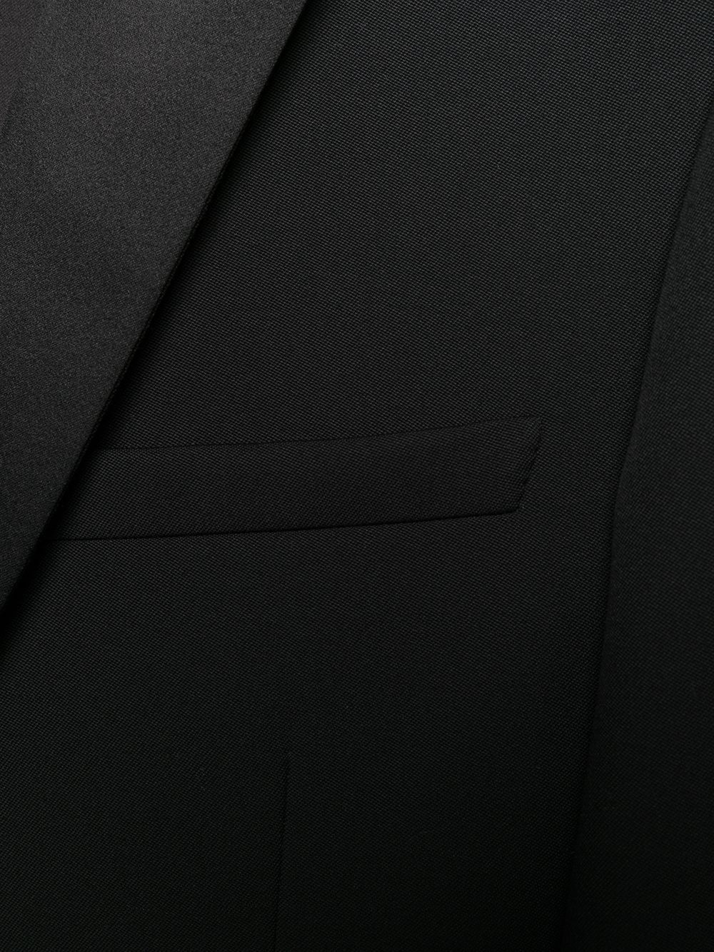 peak lapels tuxedo - 5