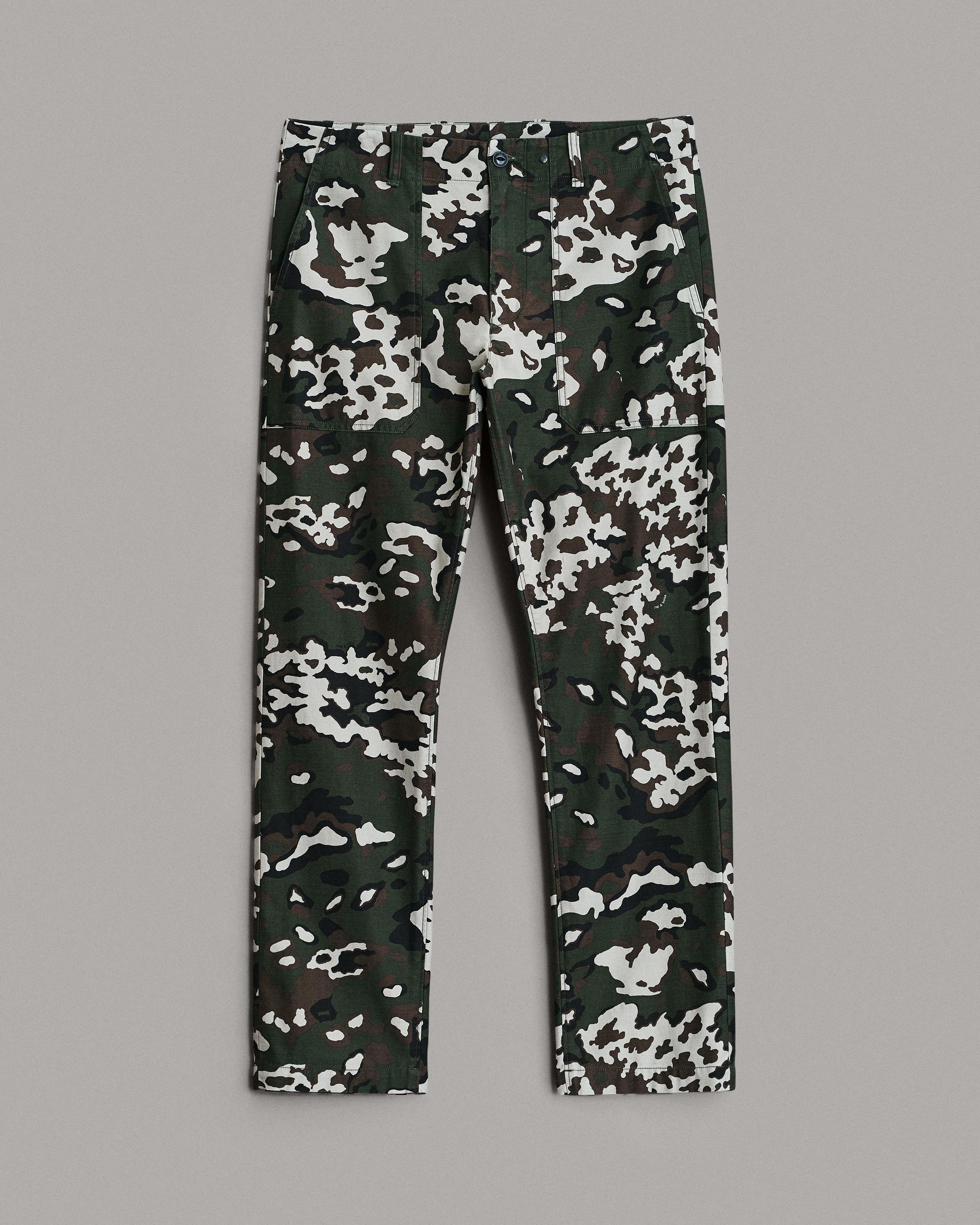 Cliffe Cotton Camo Field Pant
Relaxed Fit Pant - 1