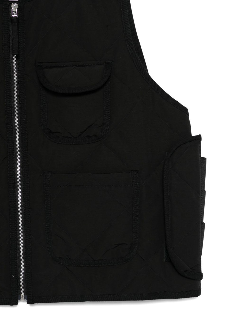 quilted pocketed gilet 3