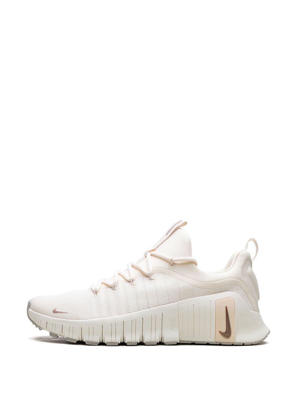 Free Metcon 6 "Pale Ivory/ Guava Ice/ Sail/Metallic Red Bronze" sneakers - 3
