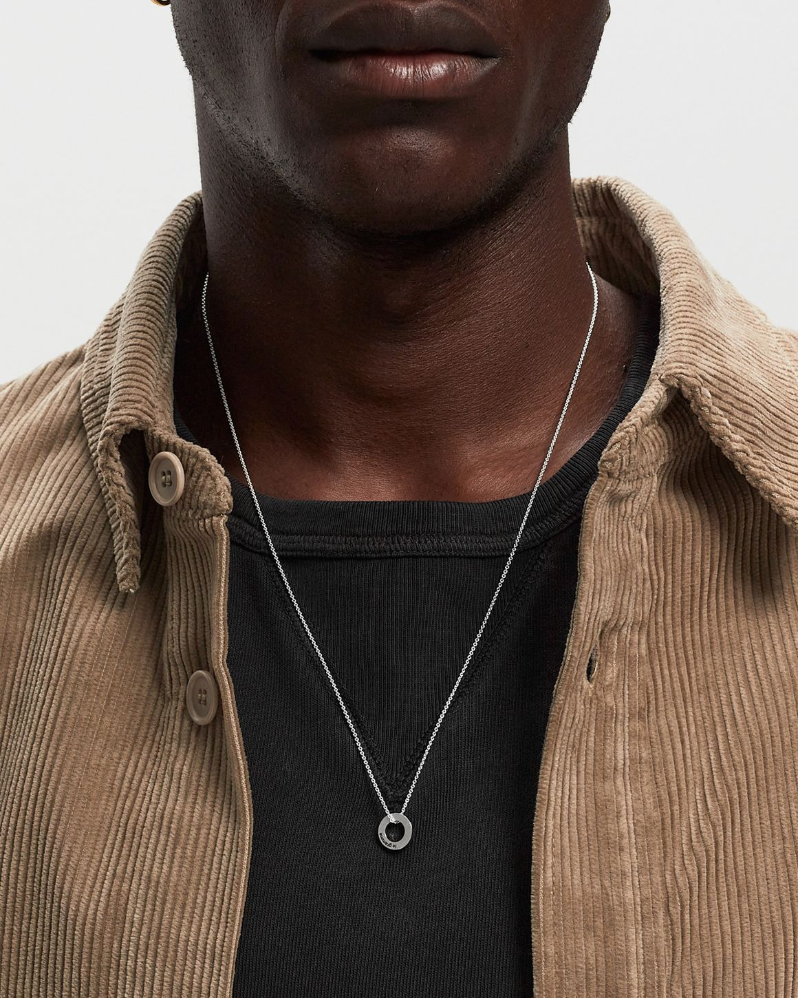 2.5g-polished sterling silver-round-necklace - 2
