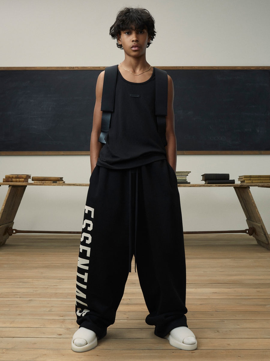 ESSENTIALS Fleece Relaxed Sweatpant | REVERSIBLE