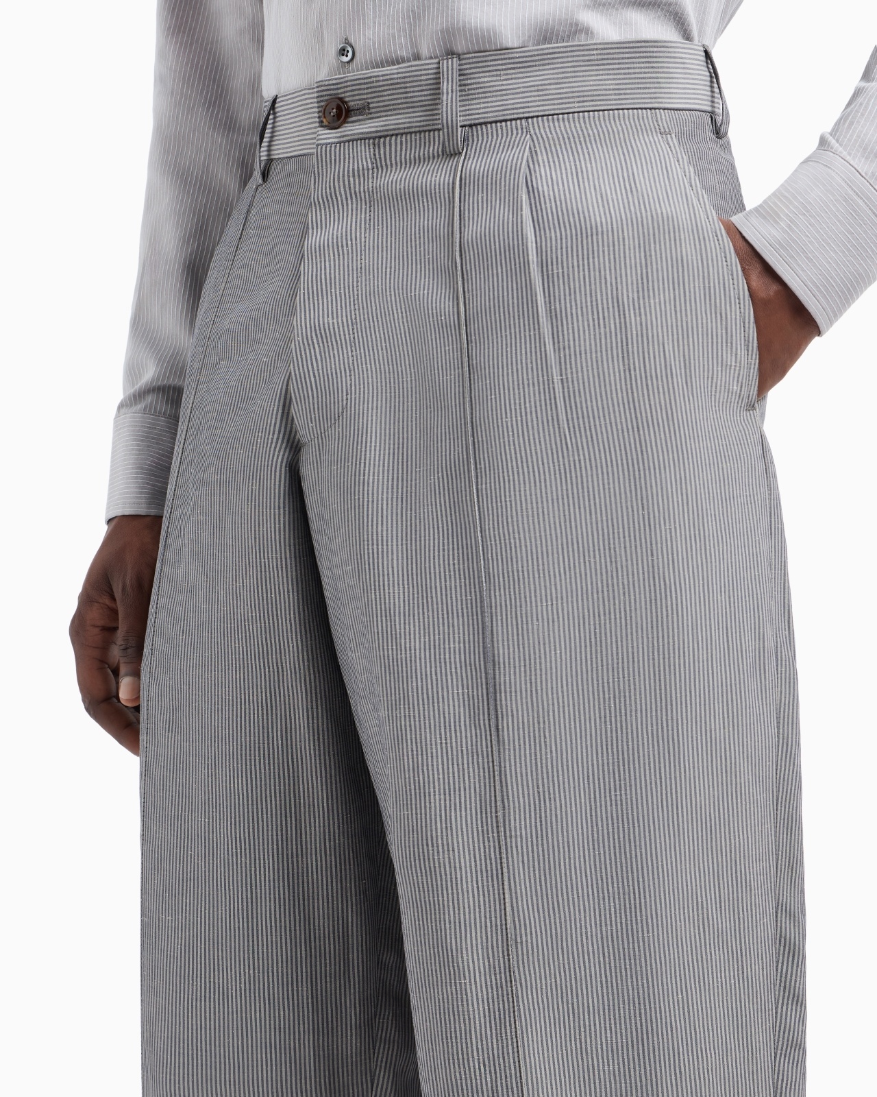 STRIPED VISCOSE AND LINEN SINGLE-PLEAT TROUSERS - 5