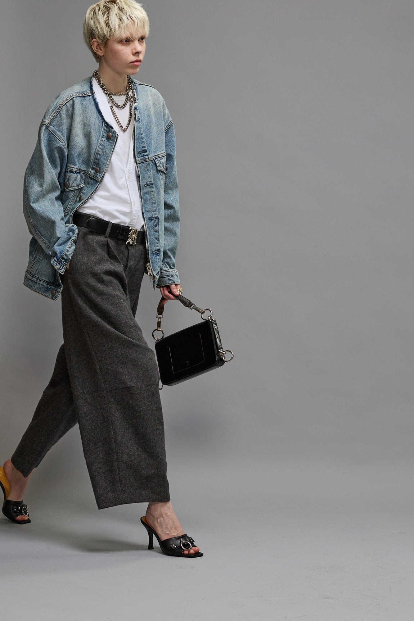 COLLARLESS TRUCKER JACKET - CAXTON BLUE - 3