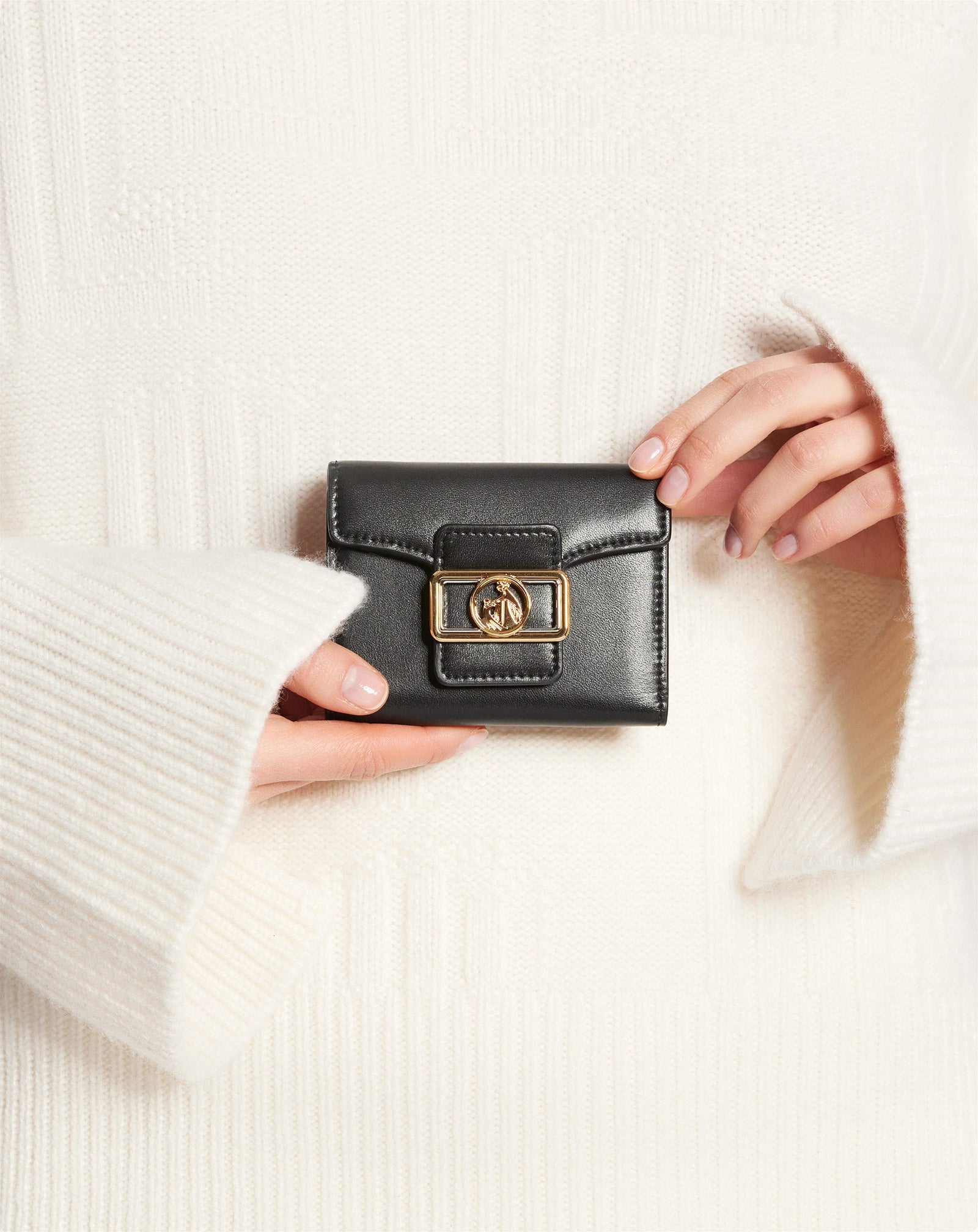 SHINY LEATHER PENCIL CARD HOLDER - 5
