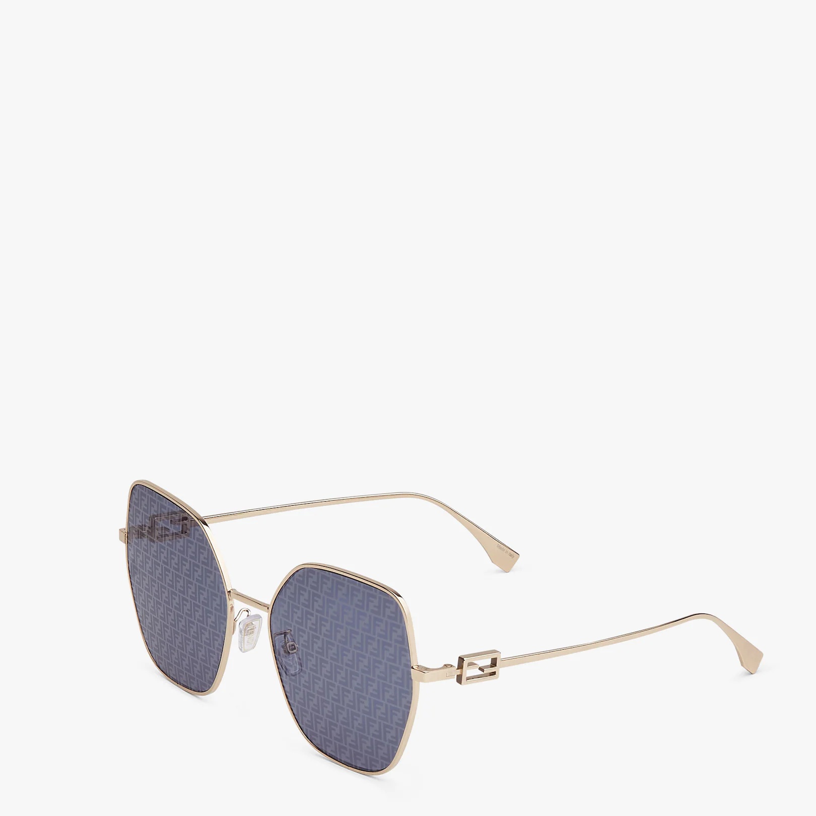 Sunglasses with blue lenses 2