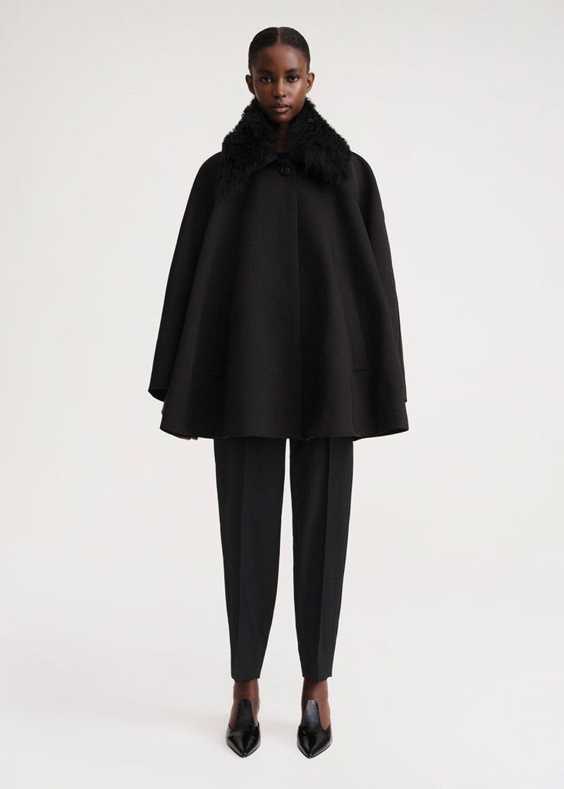 Totême Shearling collar gabardine jacket black outlook