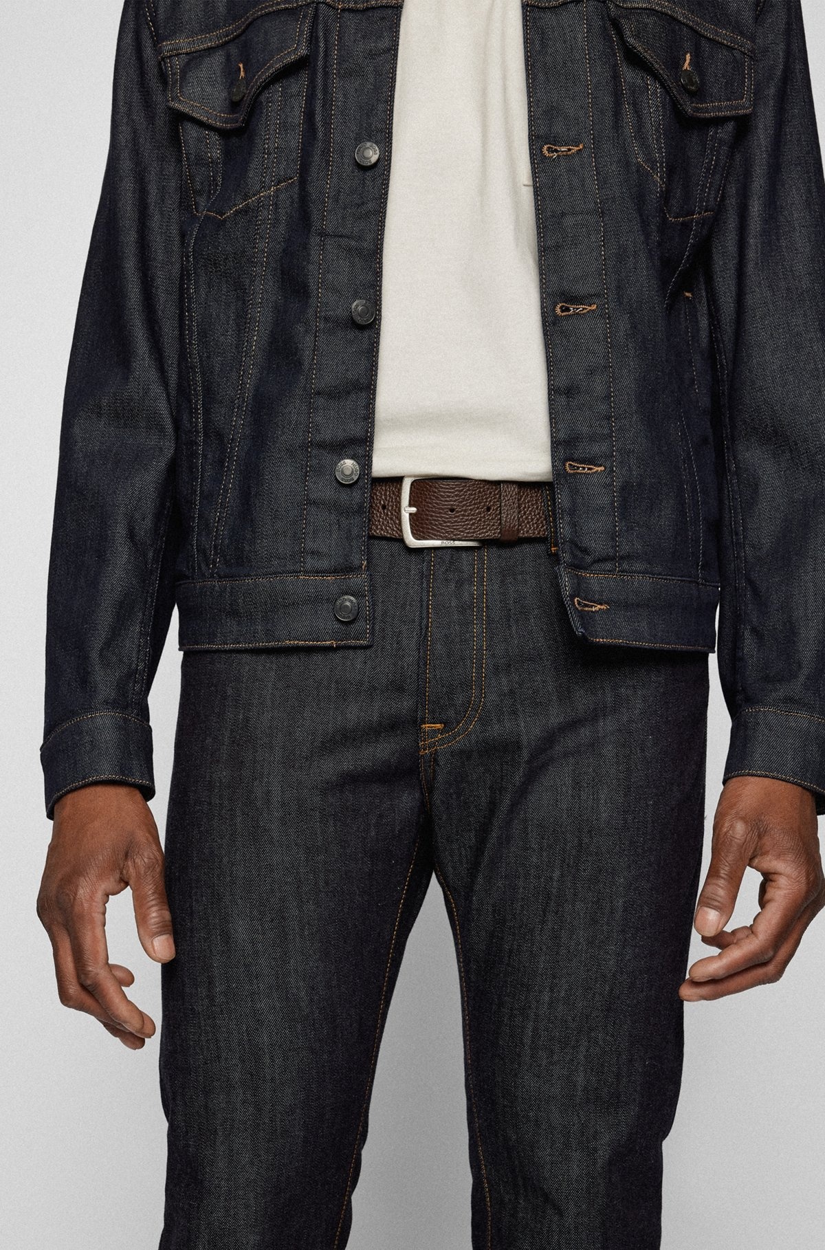 GRAINED ITALIAN-LEATHER BELT WITH BRANDED BUCKLE - 2