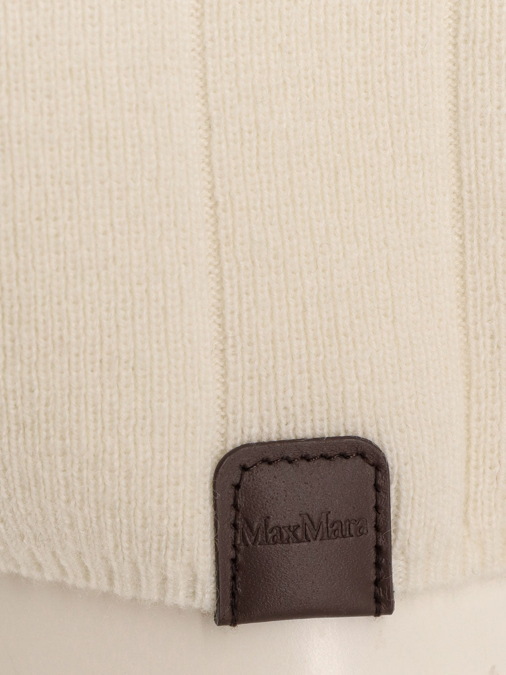 Arten Cashmere Sweater - 6