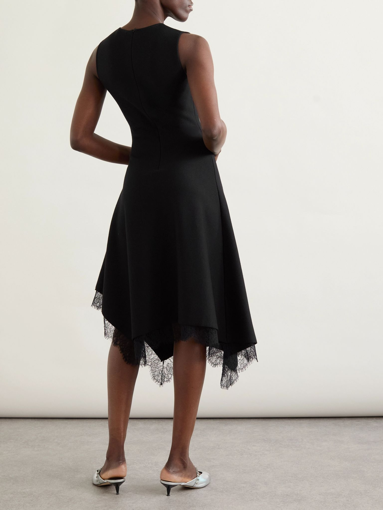 Asymmetric lace-trimmed woven midi dress Black - 3