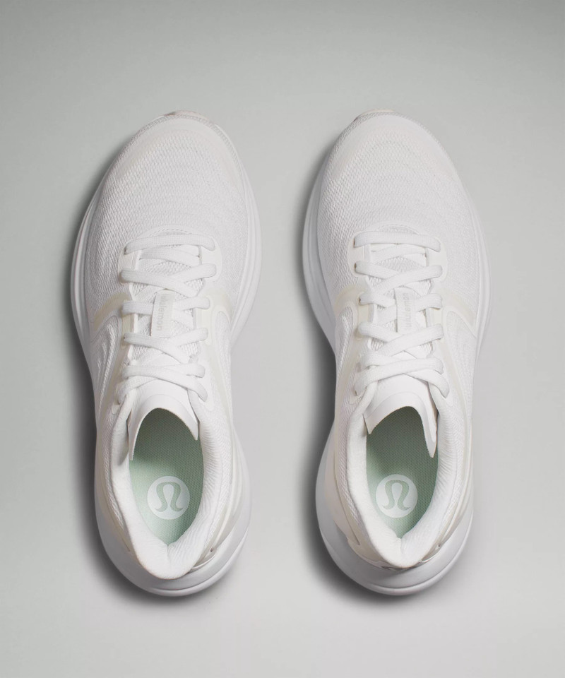 blissfeel 2 Women's Running Shoe 7