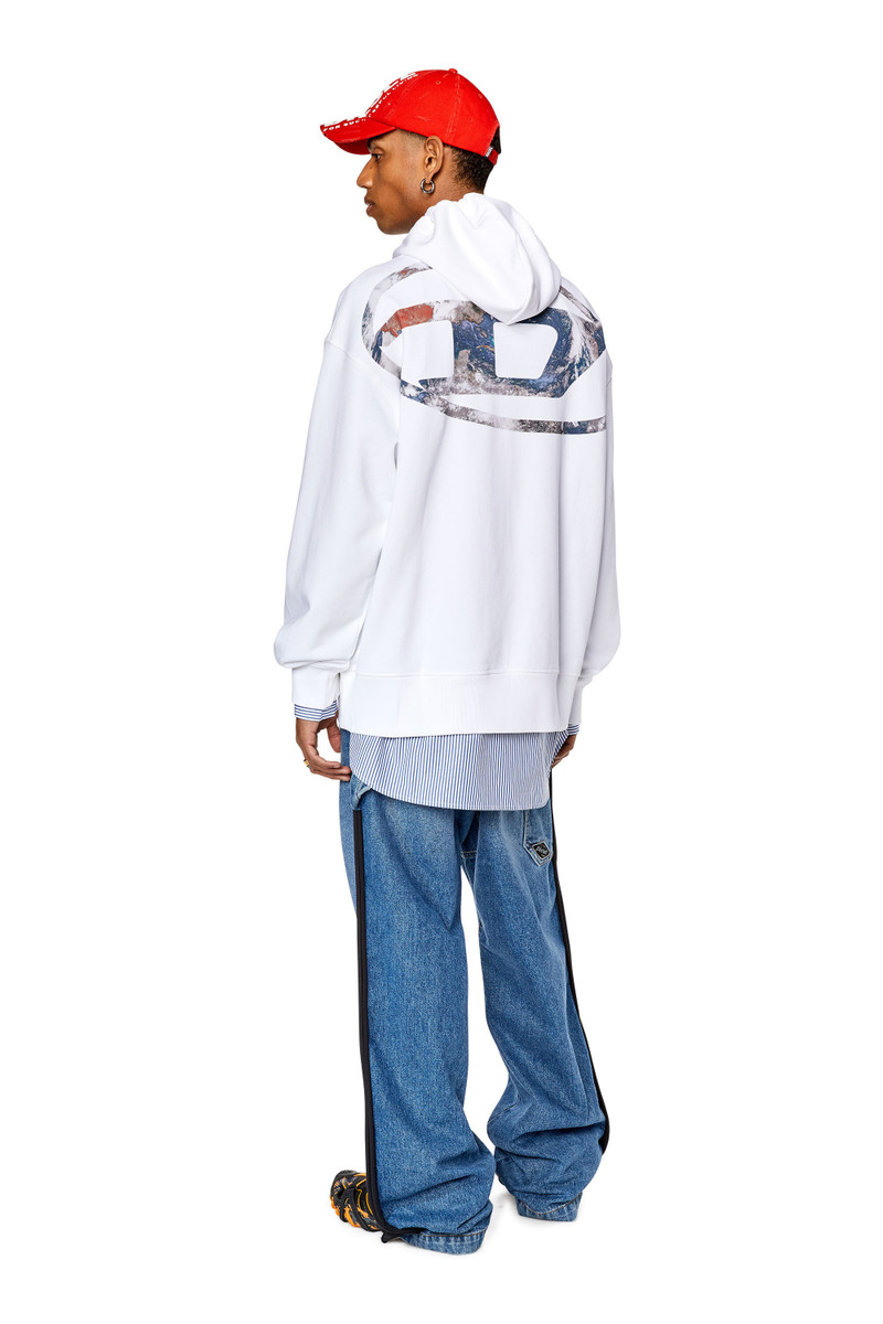Diesel S-MACS-HOOD-L4 outlook