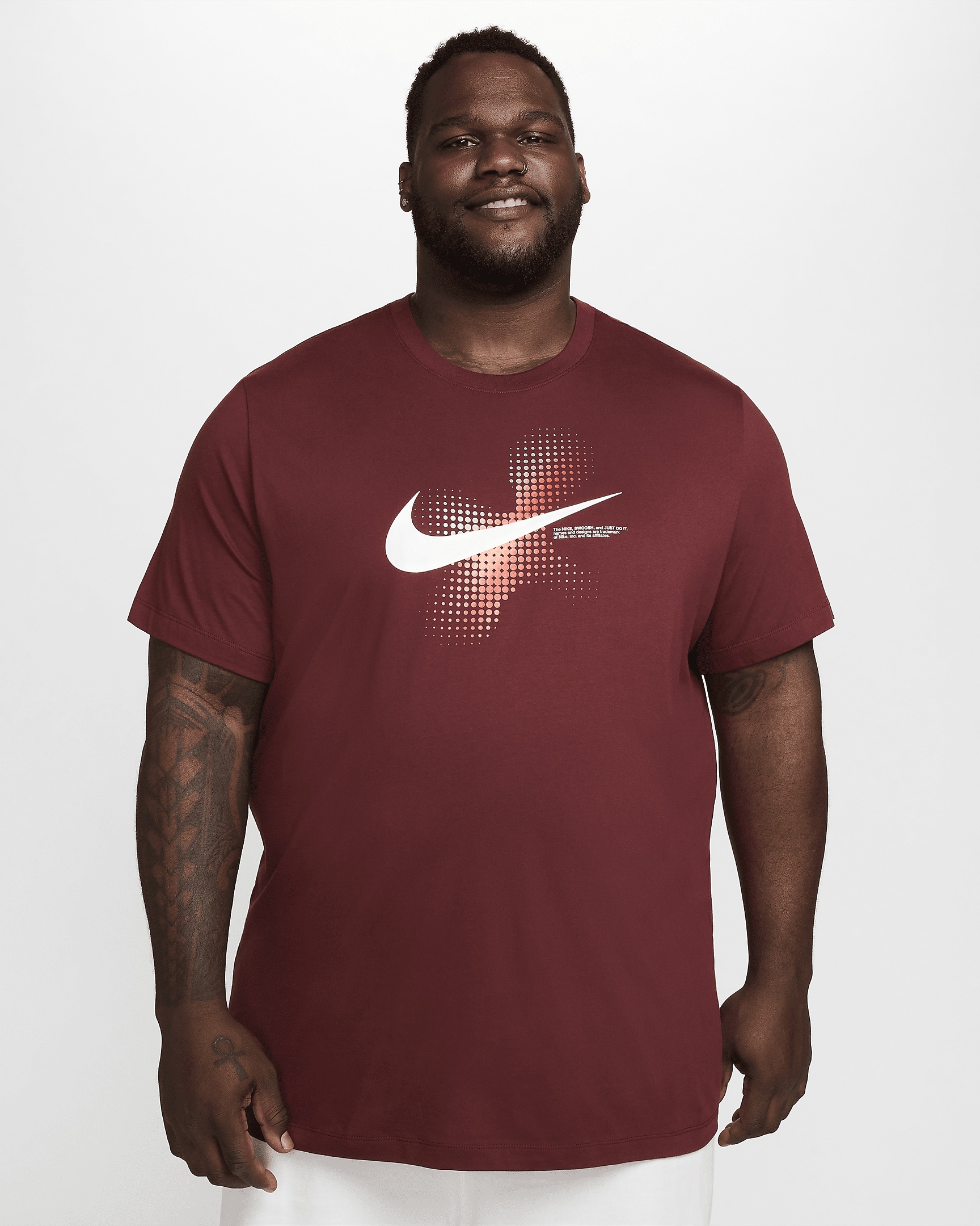 Nike Sportswear Men's T-Shirt - 6