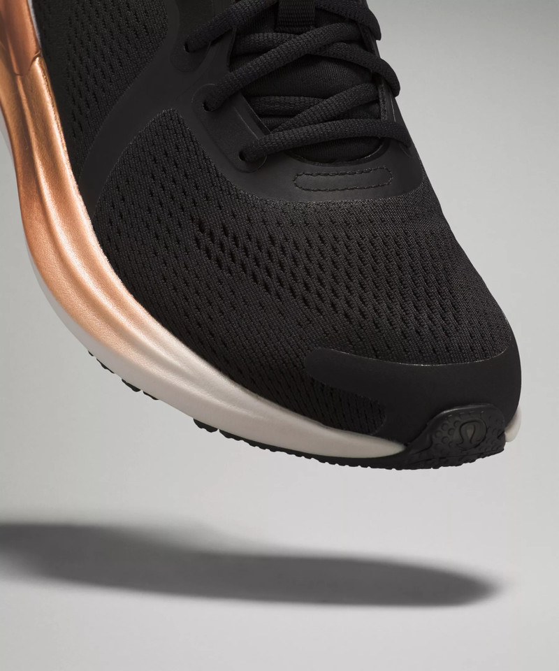 Women's Blissfeel Running Shoe 8