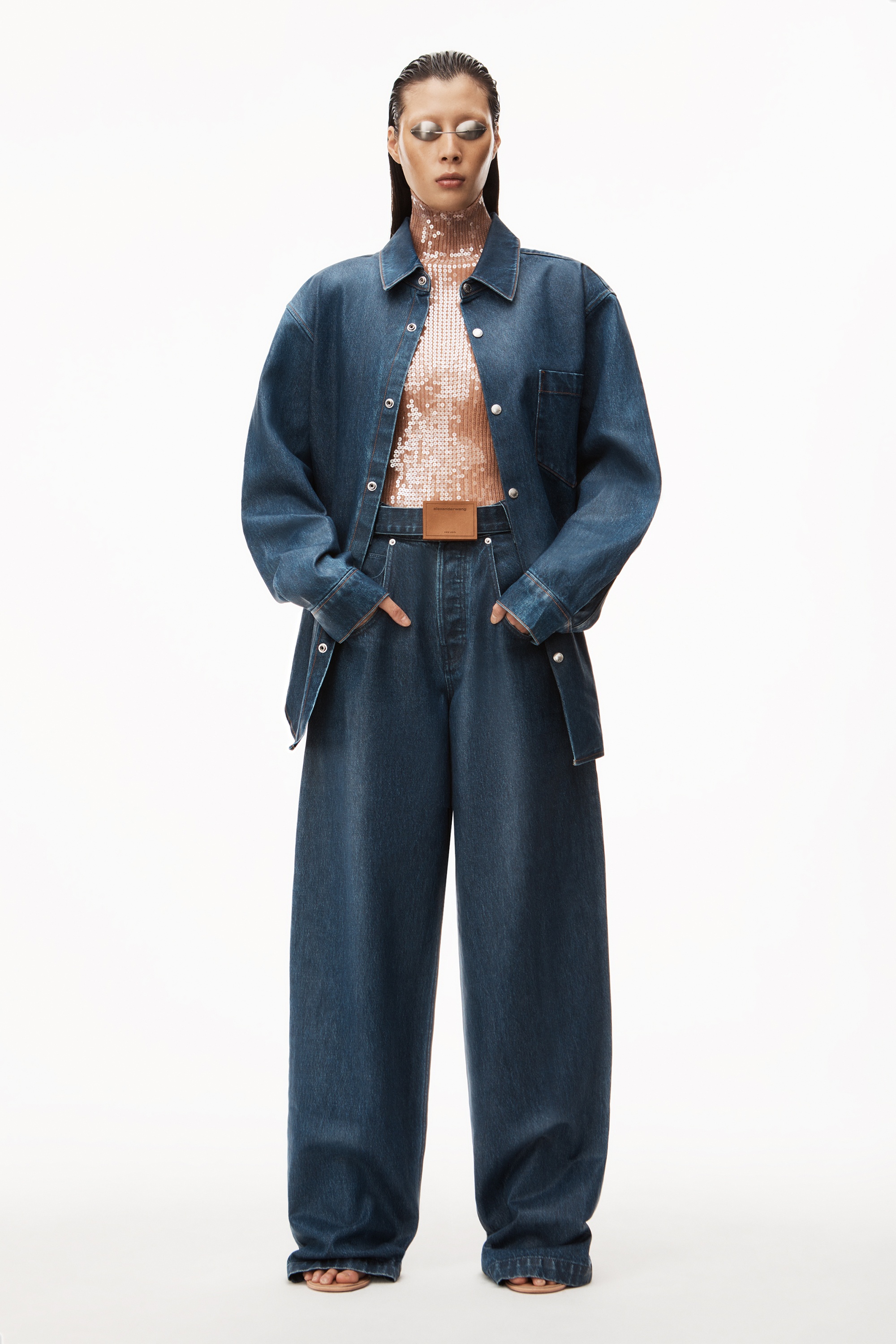 WIDE LEG JEAN IN COATED DENIM - 2