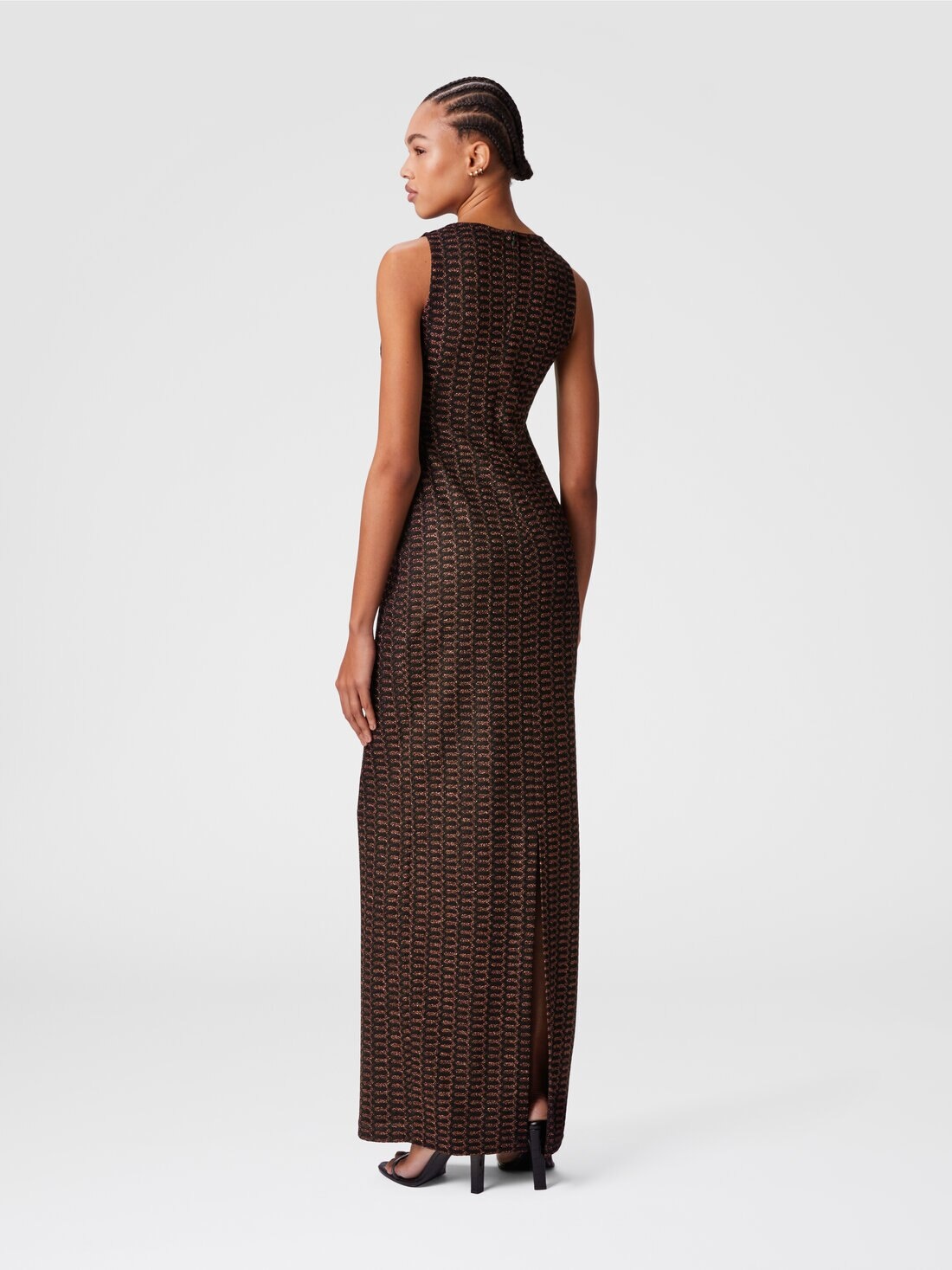 Long sleeveless dress in lamé viscose with lace motif - 3