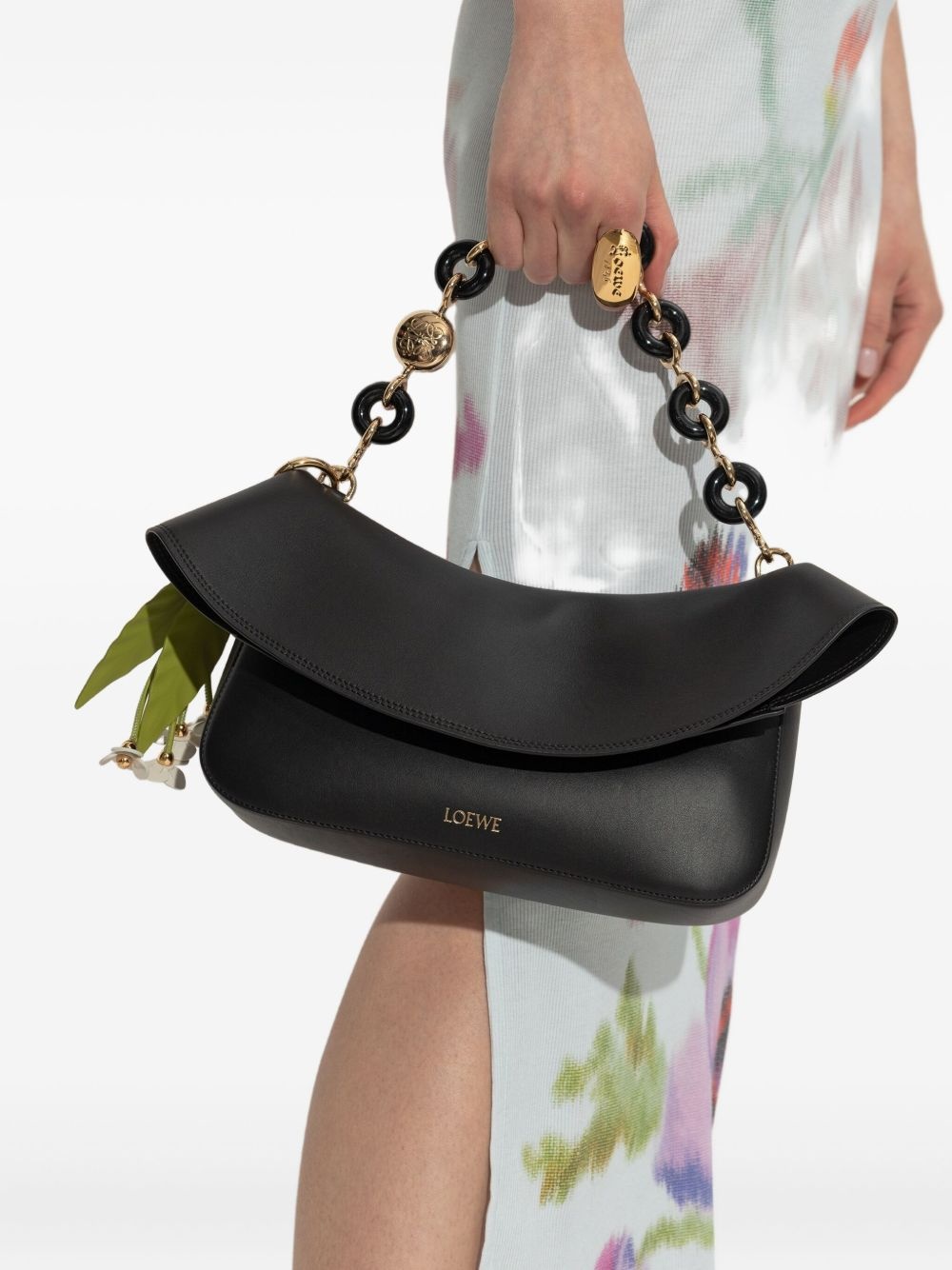 chain-link ruffled shoulder bag - 2
