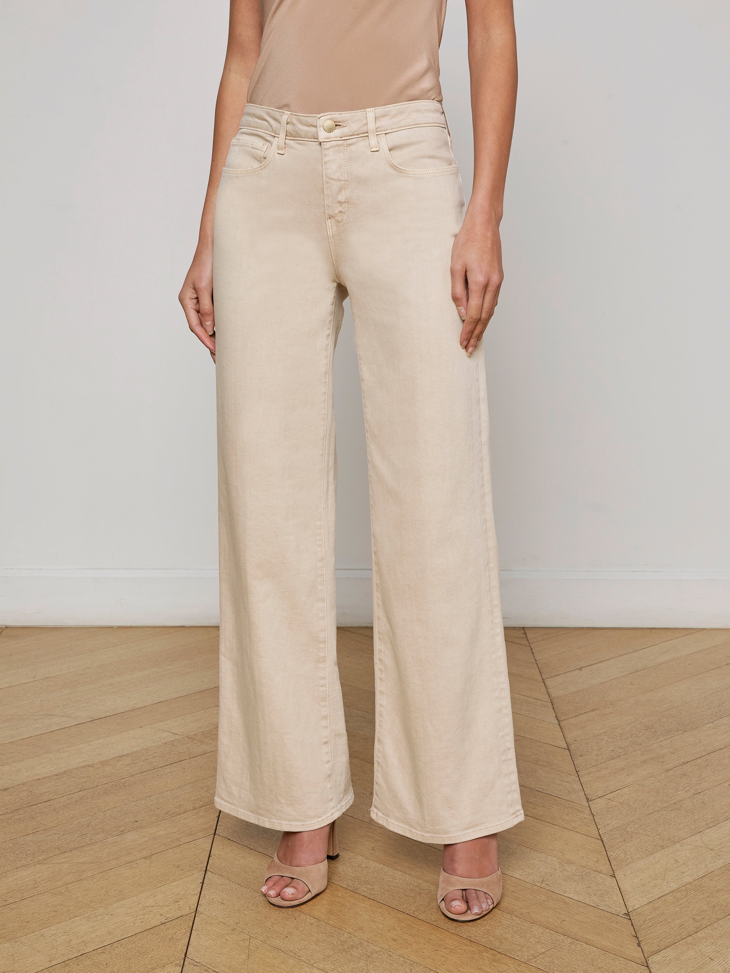 Alicent Wide-Leg Jean - 3