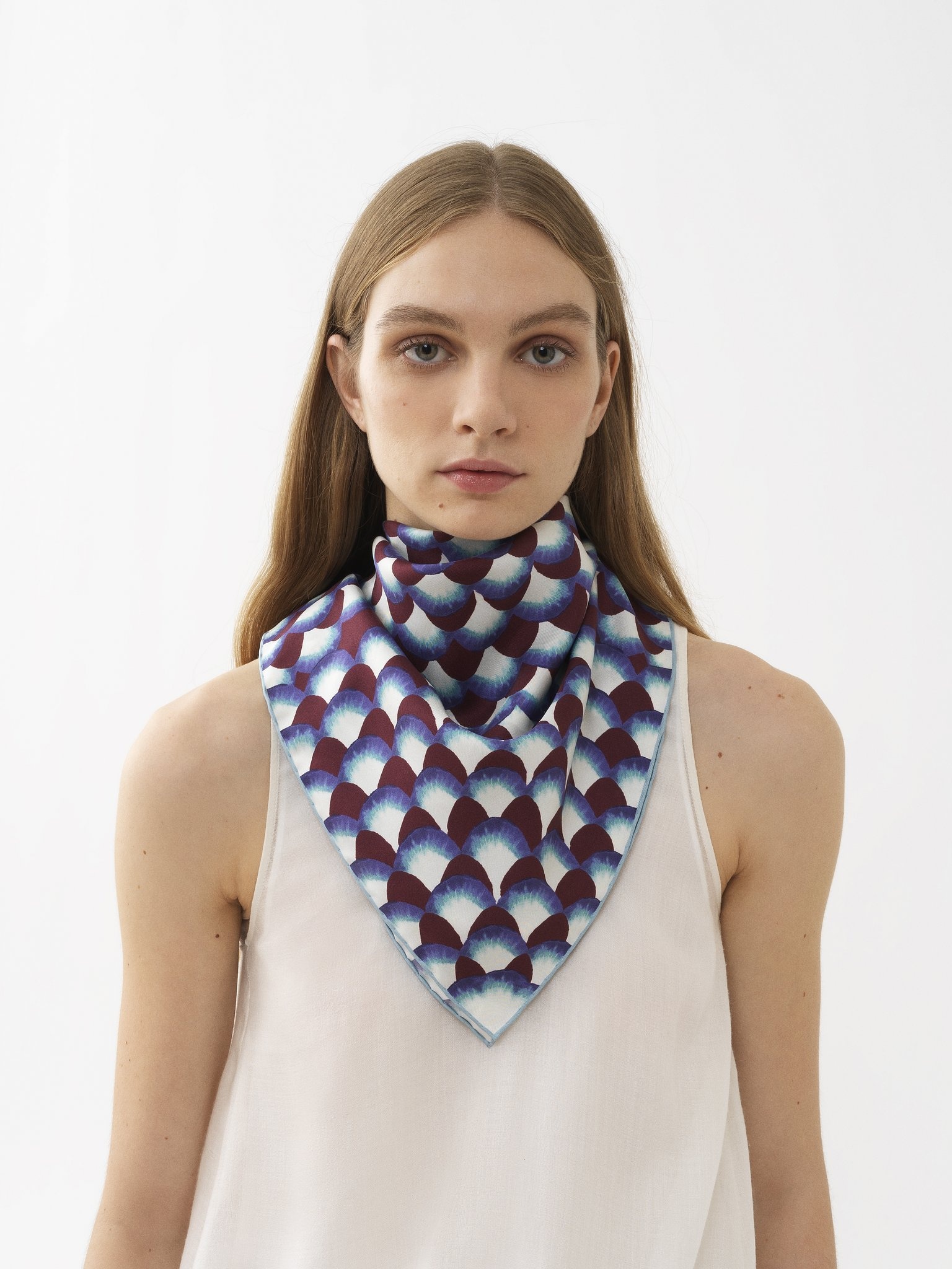 MULTICOLOR SCALLOPS SCARF - 1