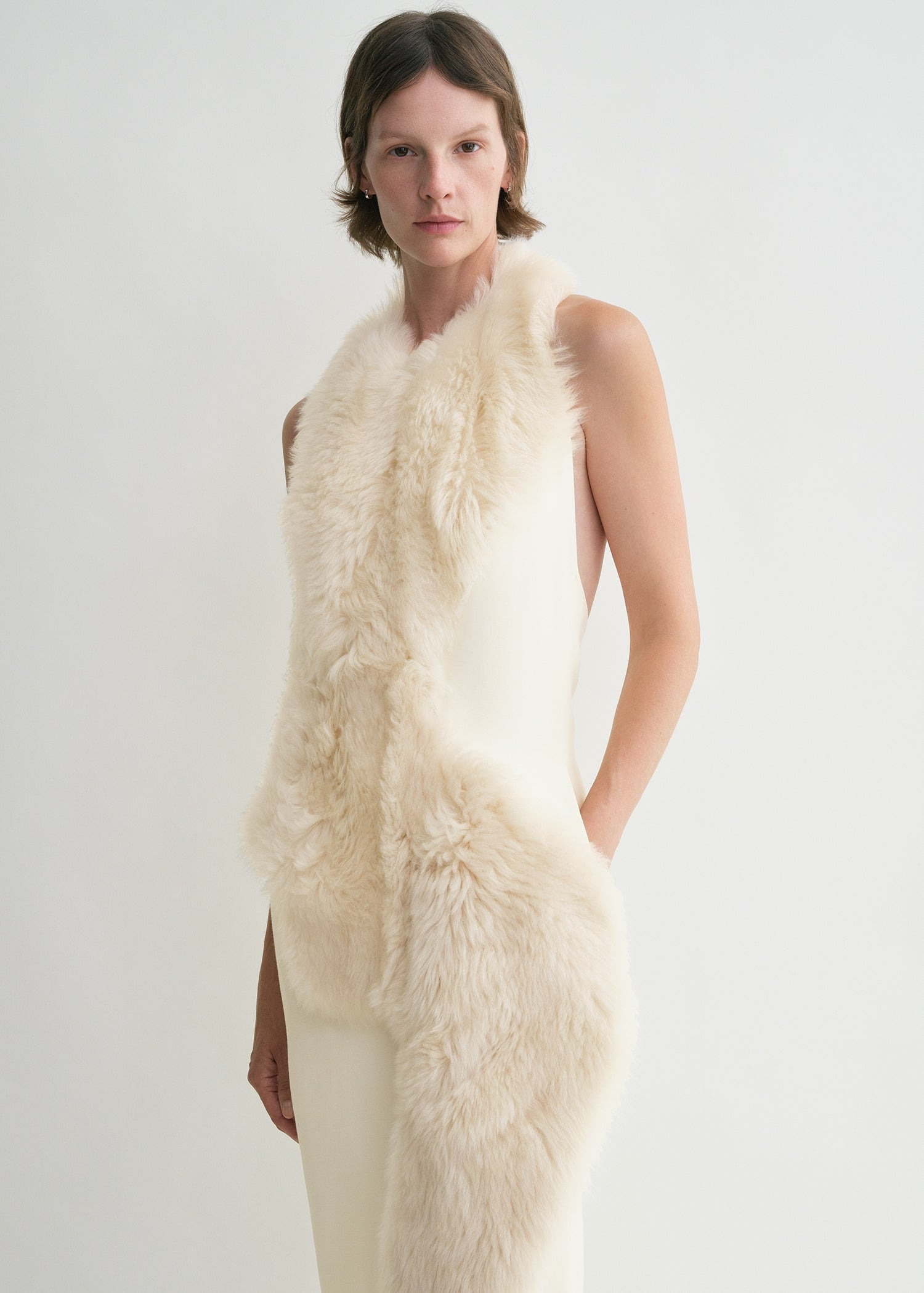 Shearling appliqué dress macadamia - 4