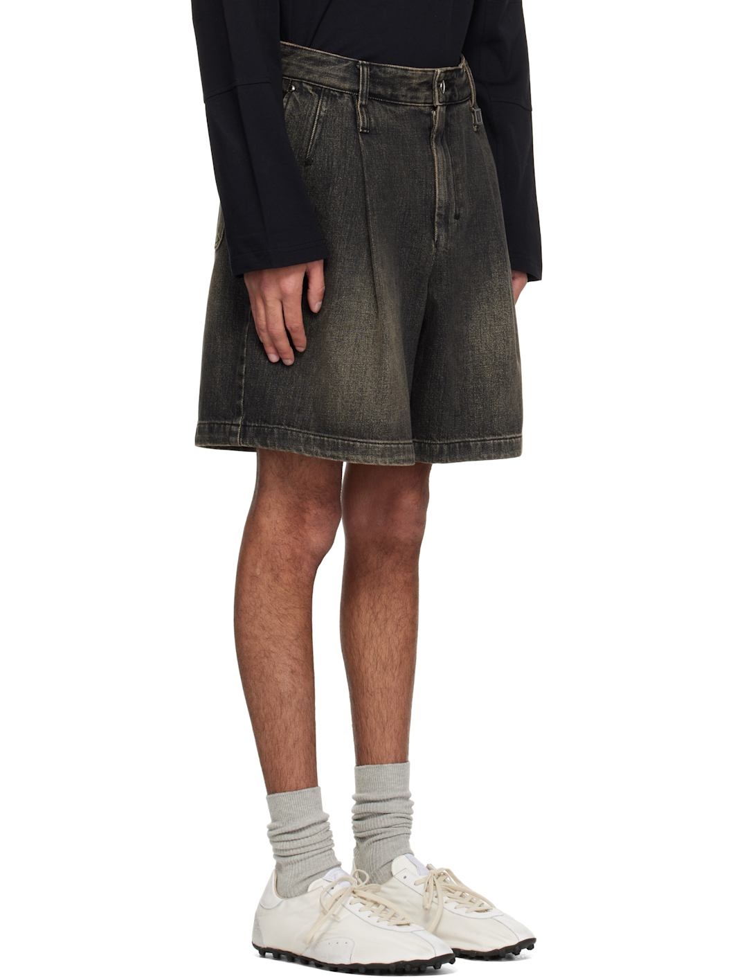 Gray One-Tuck Washed Denim Shorts - 2
