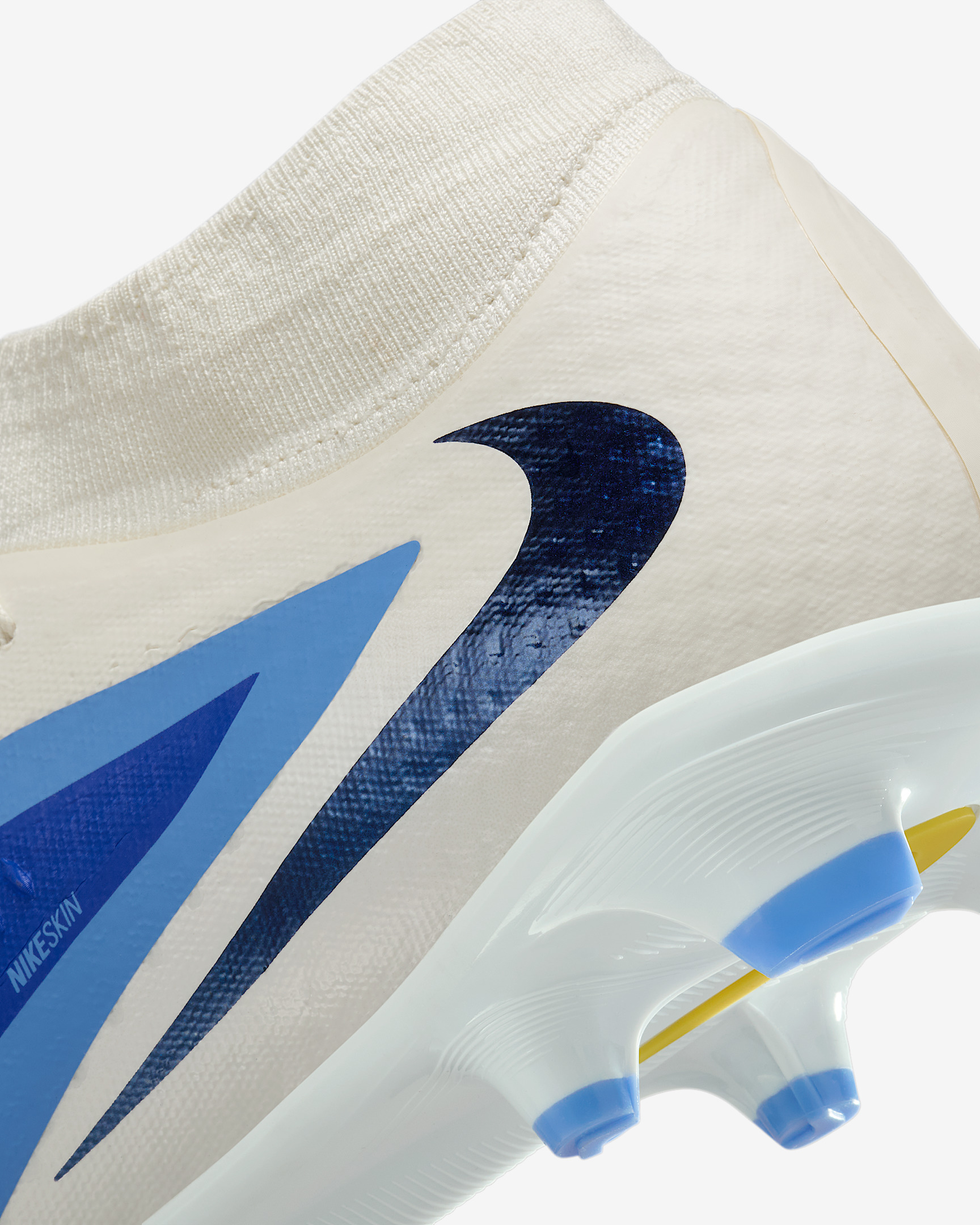 Nike Phantom 6 High Academy Multi-Ground Soccer Cleats - 9