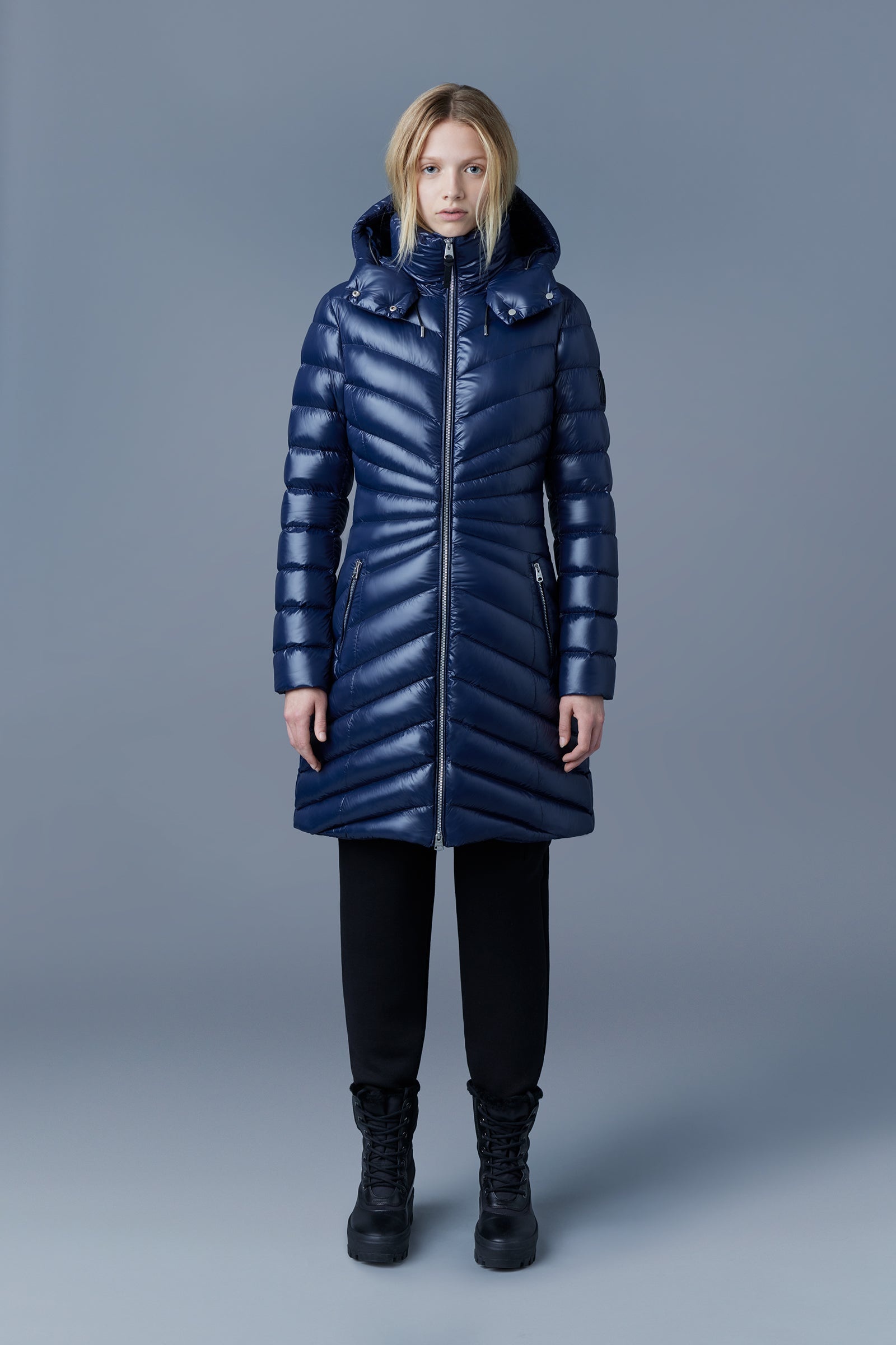 CAMEA Light down jacket with removable hood - 2