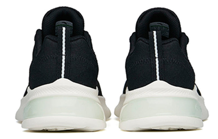 (WMNS) ANTA Running Series Sneakers 'Black Green' 122225522-7 - 4
