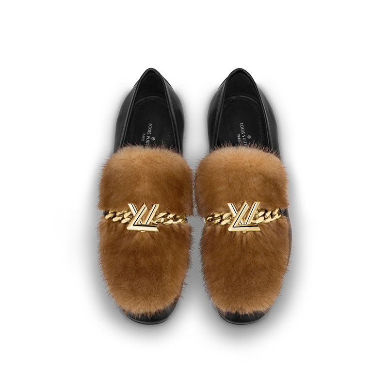Upper Case Loafer 4