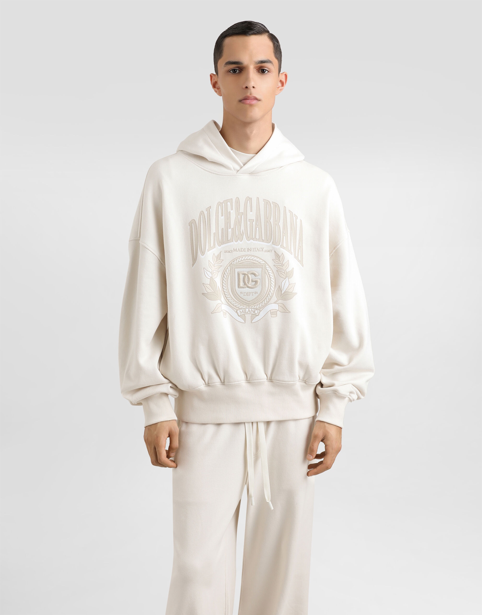 Hoodie with embroidery - 4