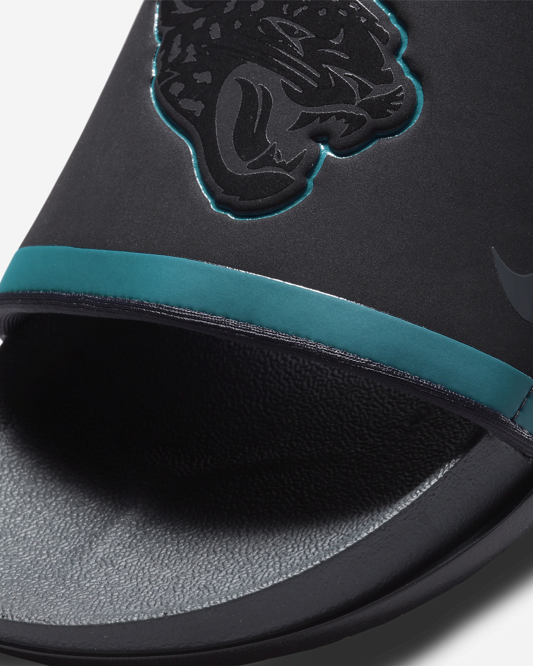 Nike Men's Offcourt (NFL Jacksonville Jaguars) Slides - 6
