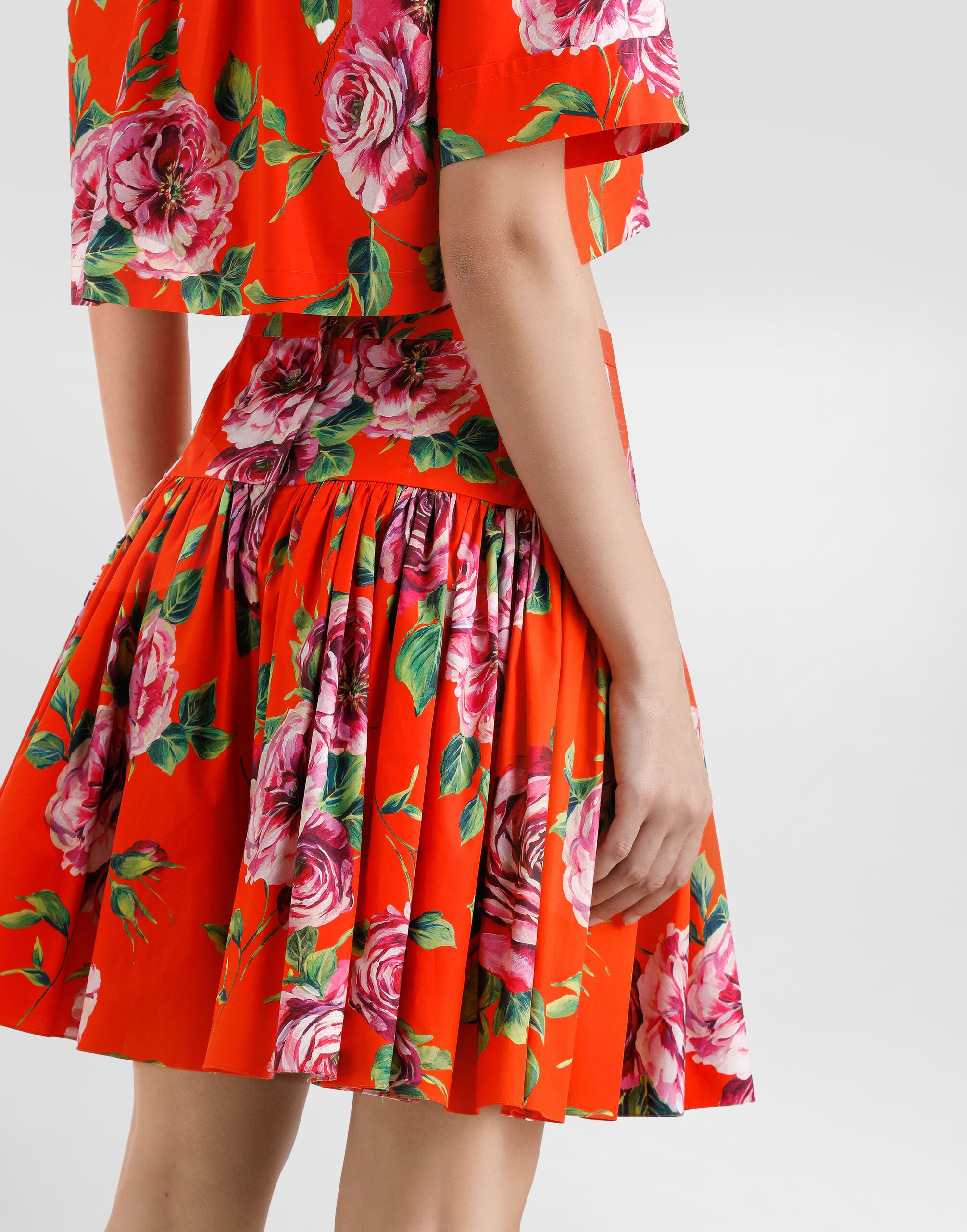 Short cotton skirt with antique rose print - 5