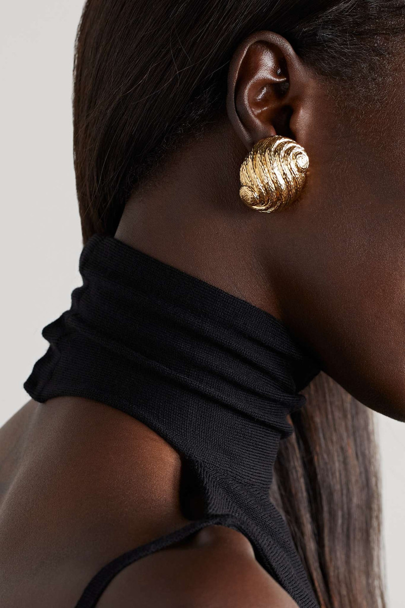 DAVID WEBB Large Swirl 18-karat gold earrings outlook