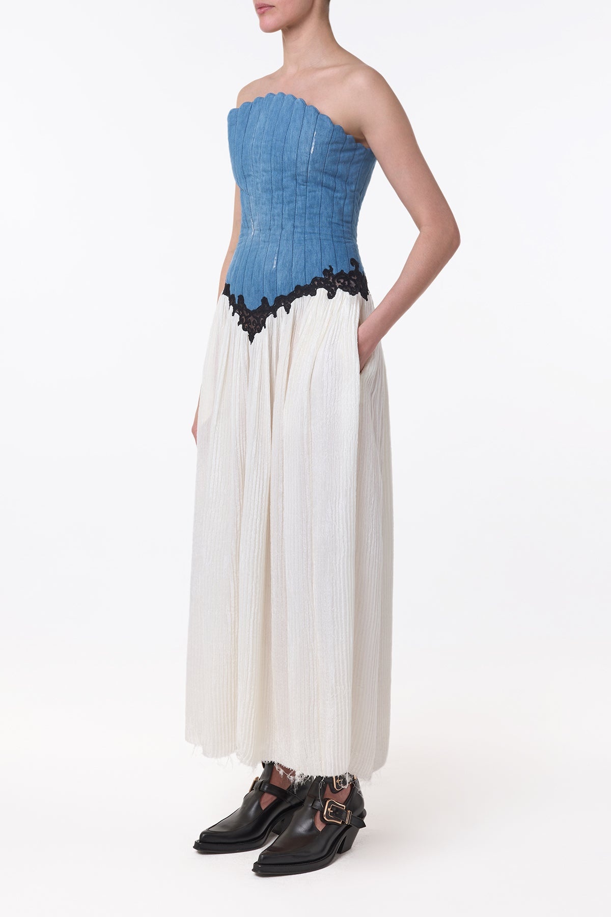 Glenn Lace Maxi Dress in Light Blue Recycled Cotton Linen - 4