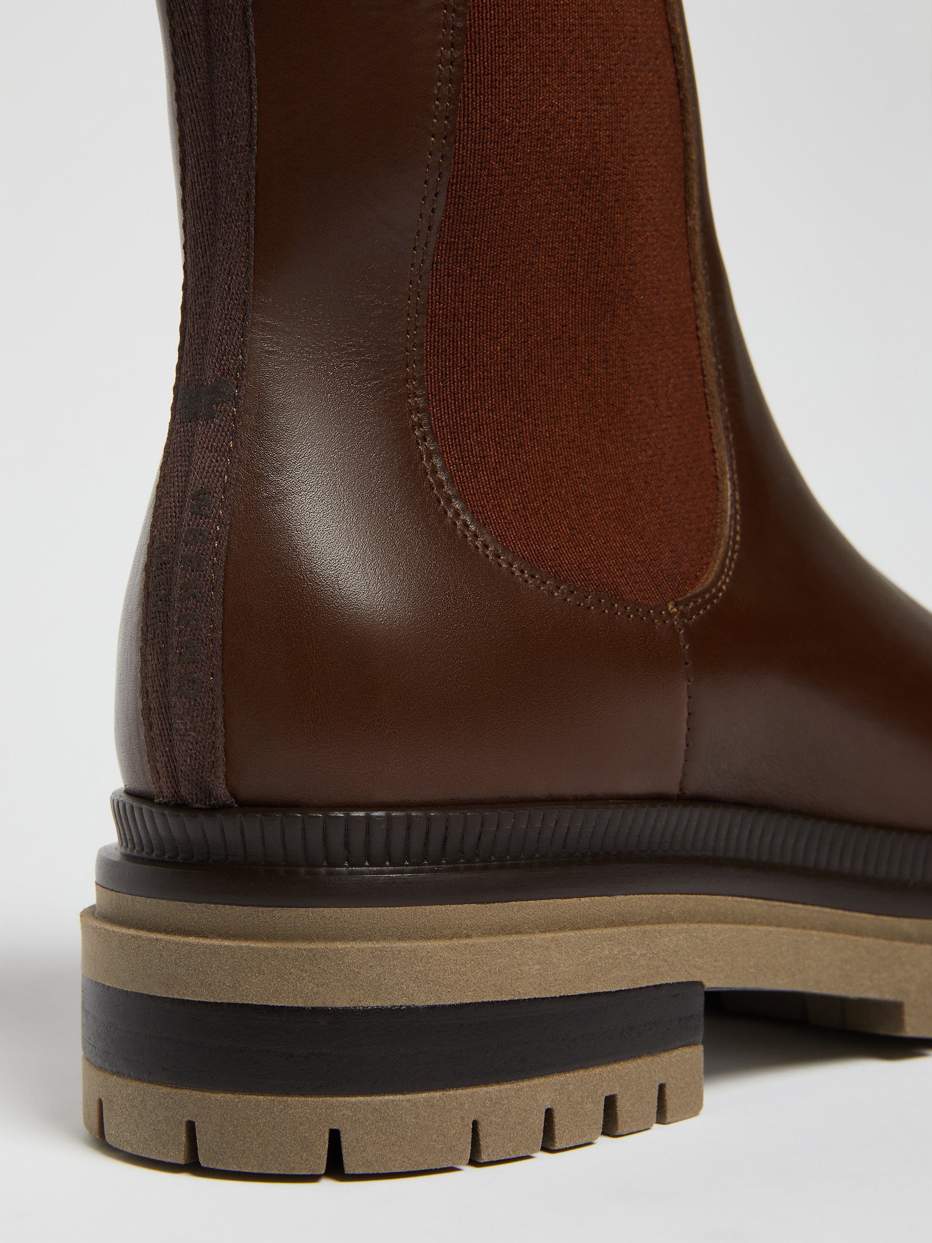 LIVREA Semi-glossy leather ankle boots - 5