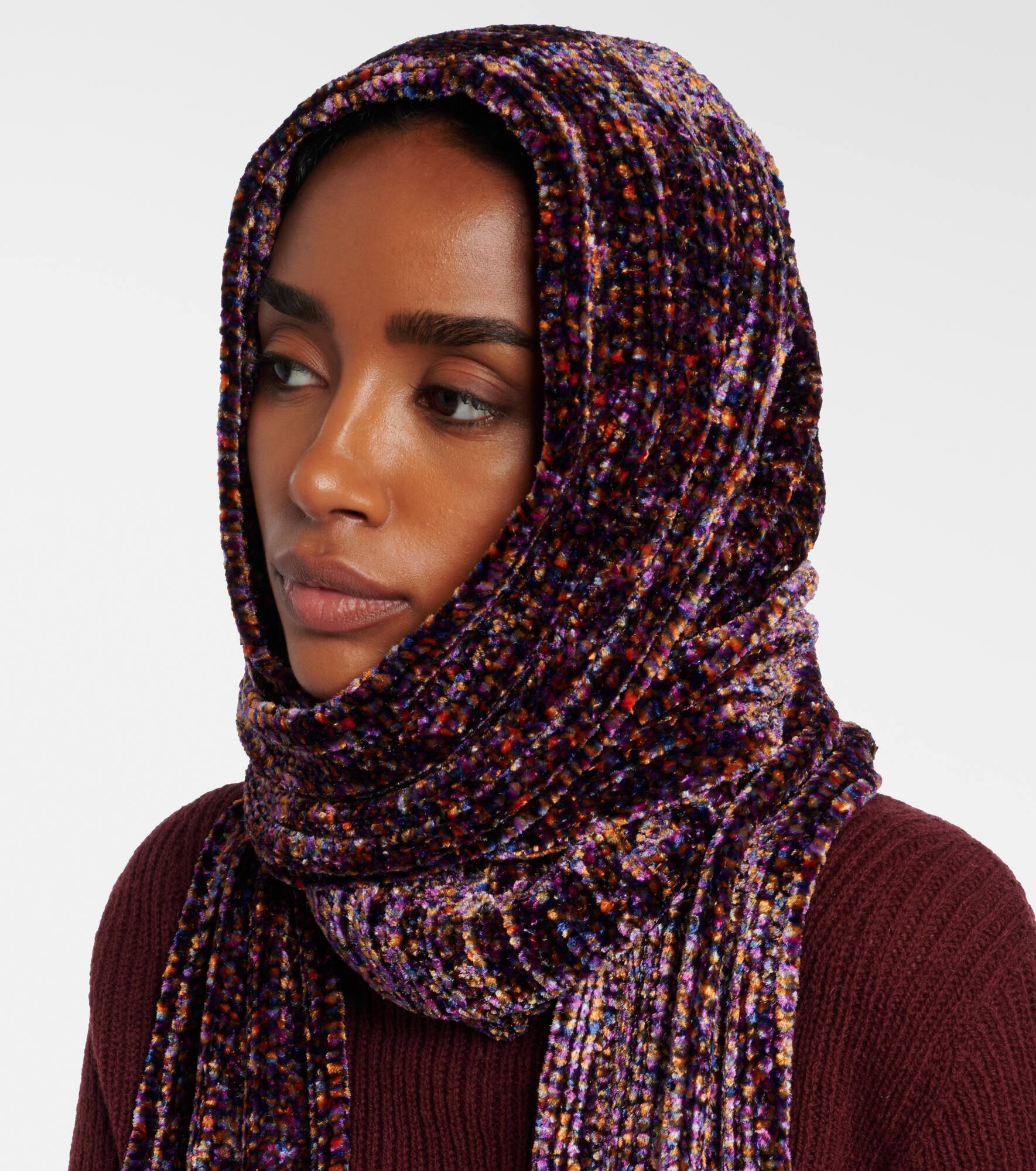 Chenille hood - 2