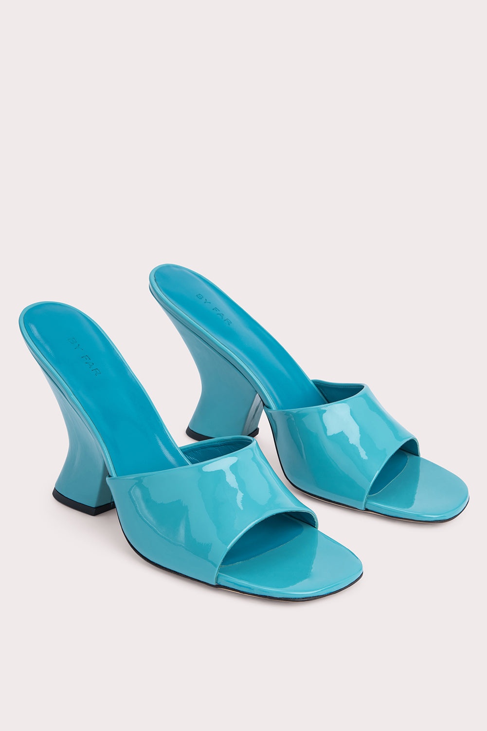 Tais Aquamarine Patent Leather - 3