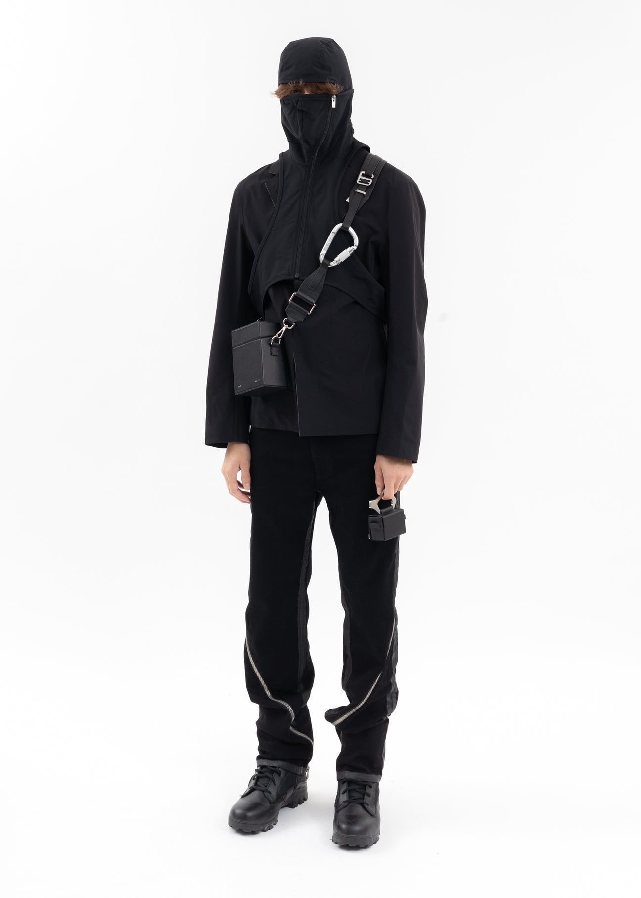 BLACK LEATHER STRAP BOX BAG - 4