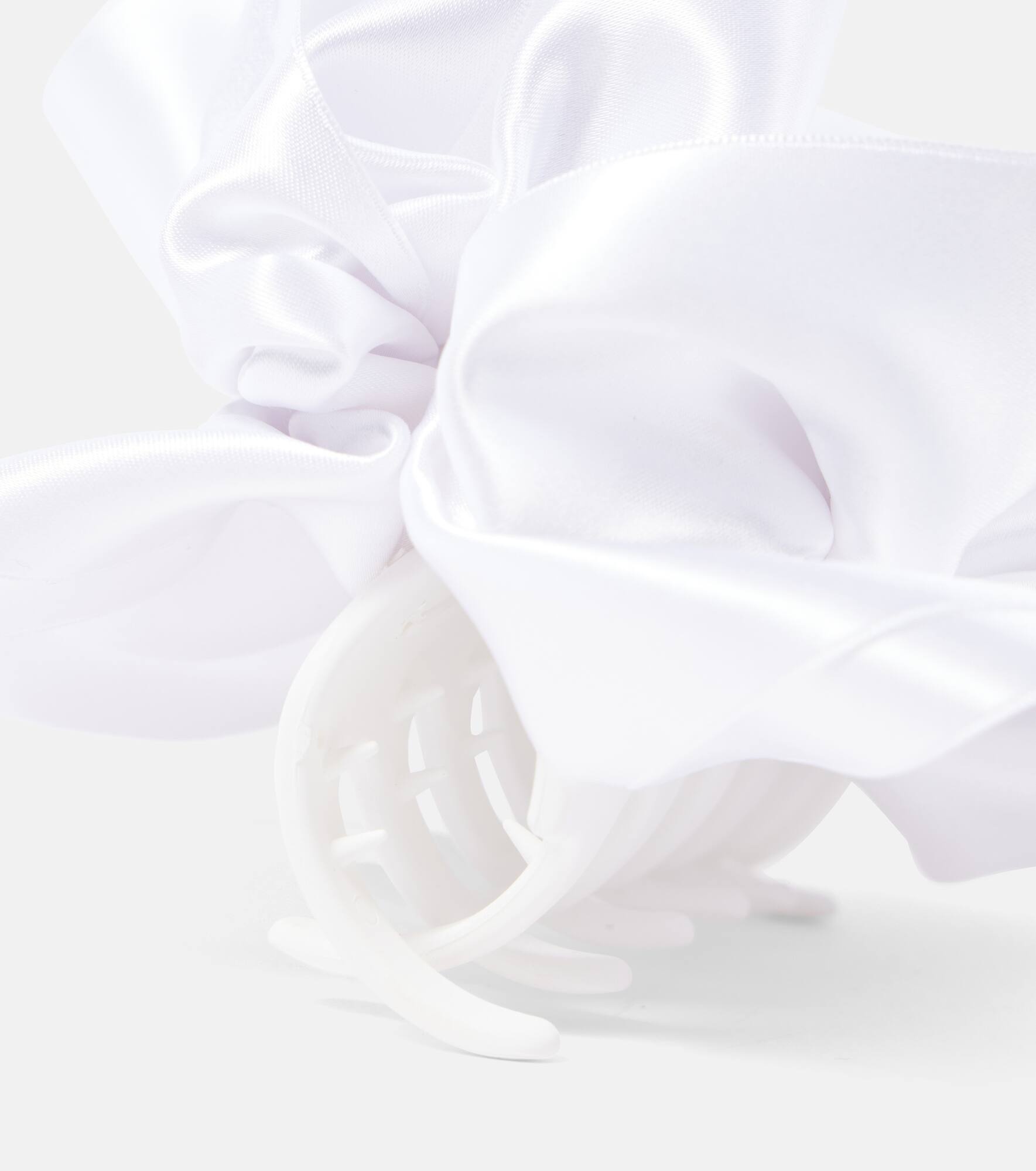 Ruffled silk-blend satin hair clip - 3
