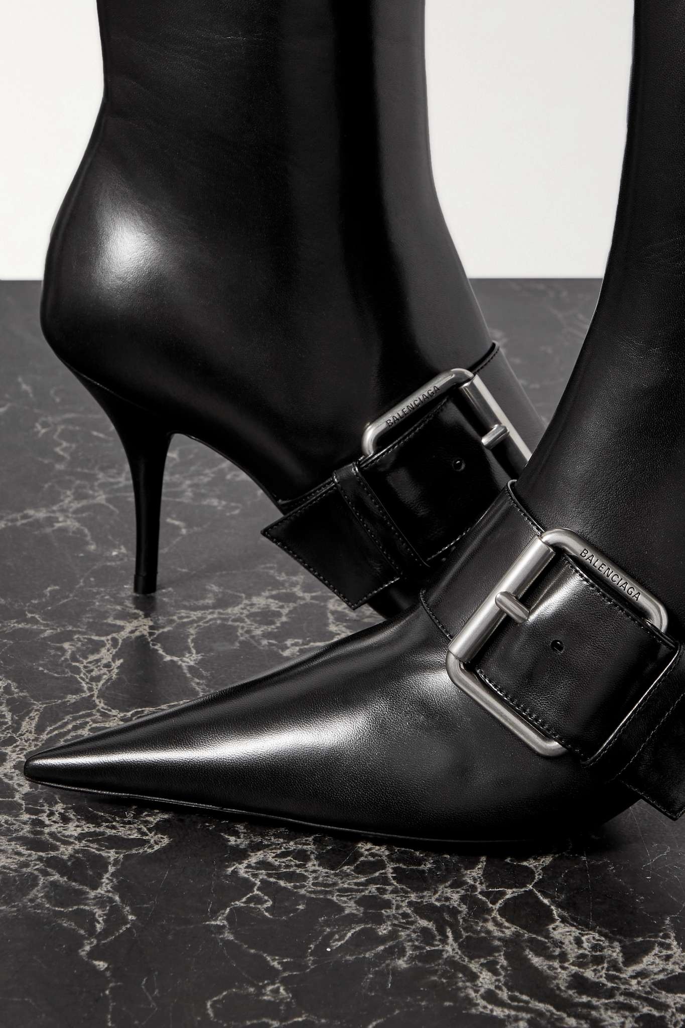 Knife buckled leather ankle boots - 4