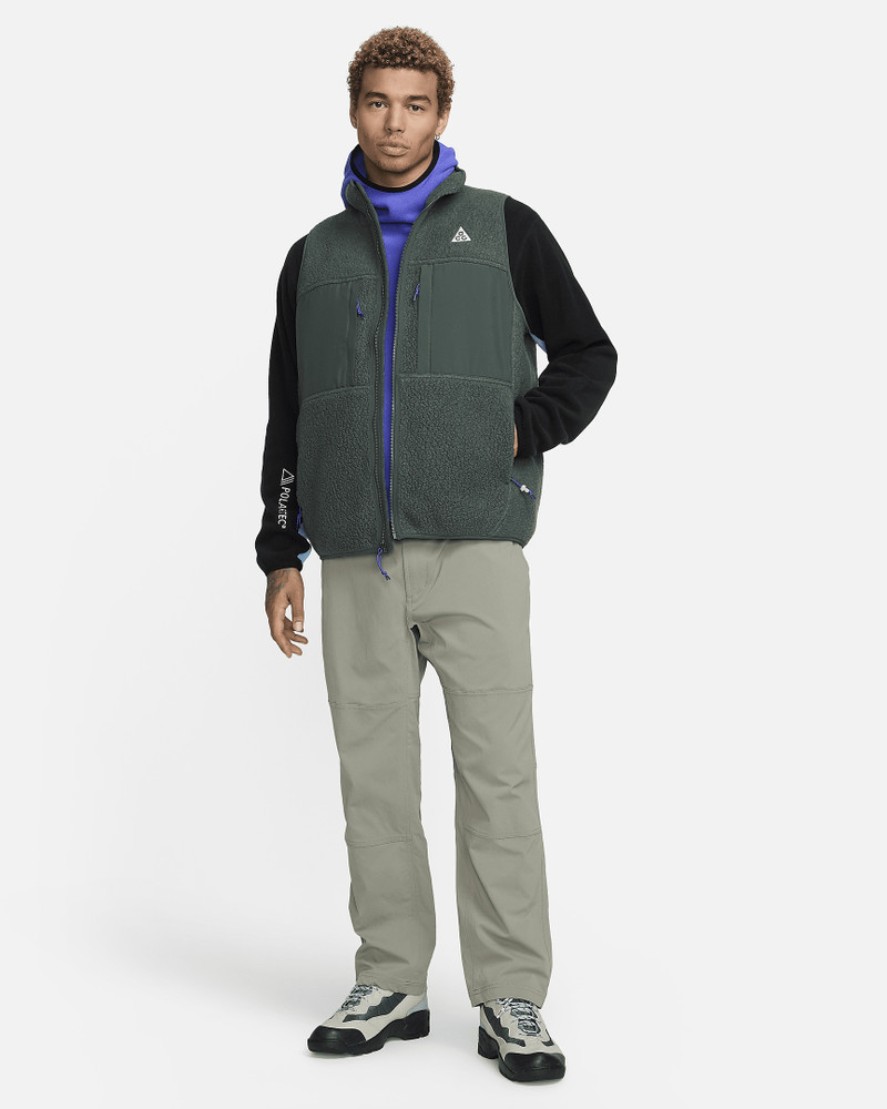 Nike ACG "Arctic Wolf" Men's Vest 8