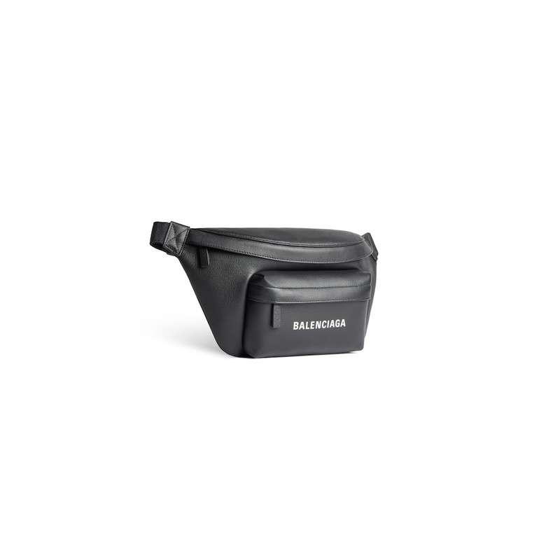 BALENCIAGA Men's Everyday Beltpack in Black outlook