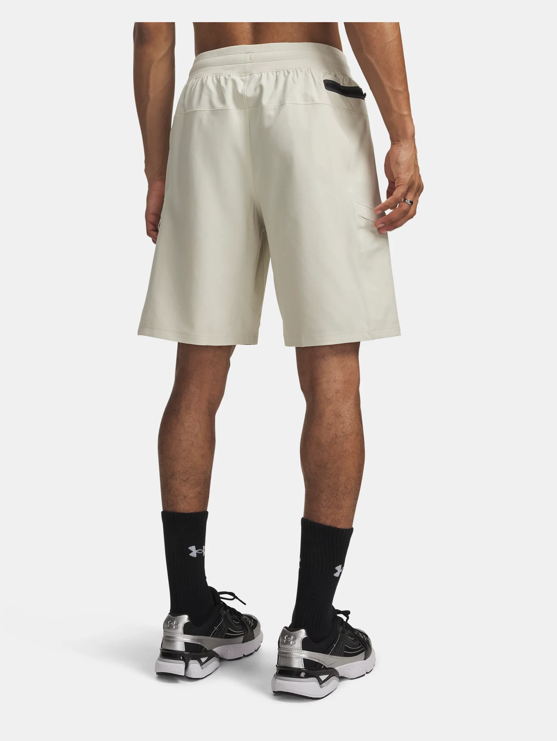 UA Sportstyle Woven - 1