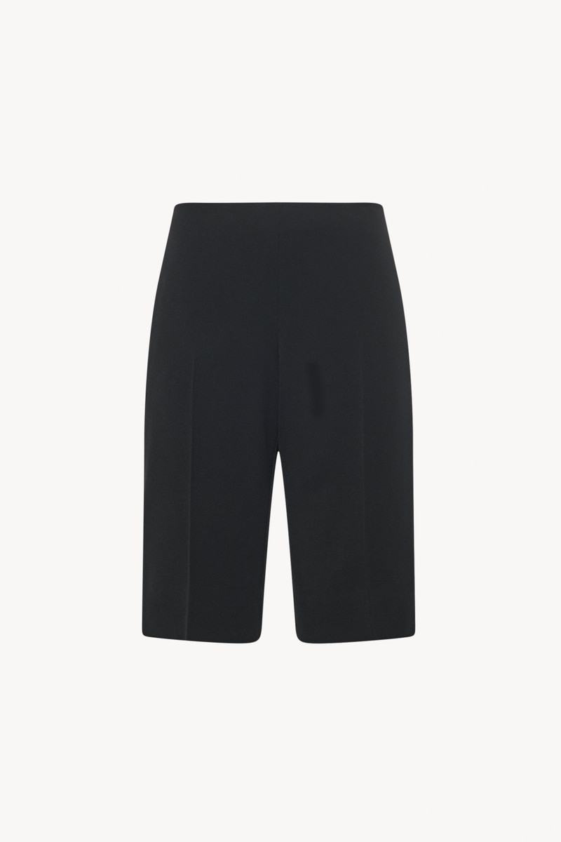 Juna Short in Virgin Wool 1