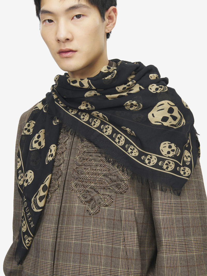 Alexander McQueen Classic Skull Scarf outlook