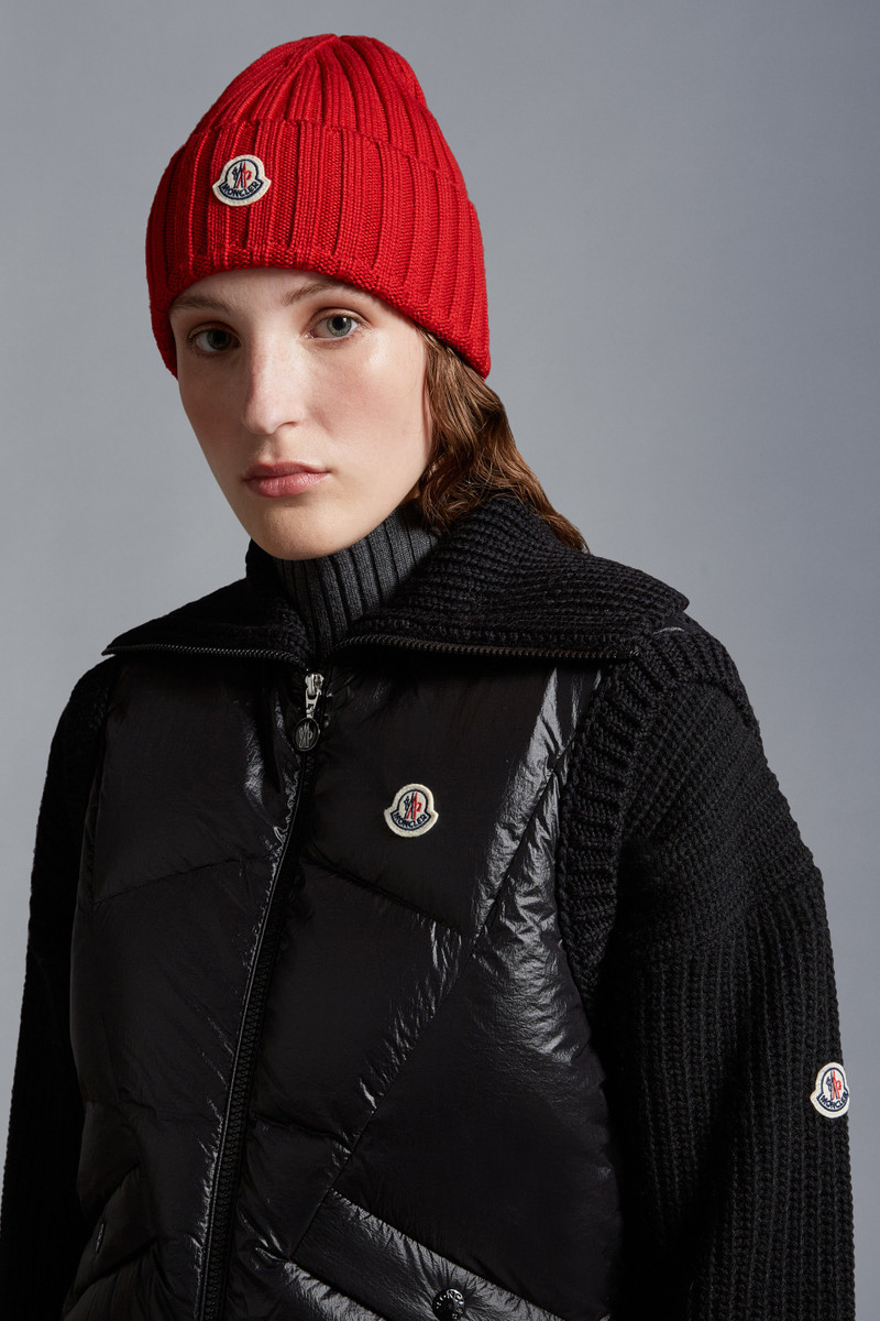 Moncler Wool Beanie outlook