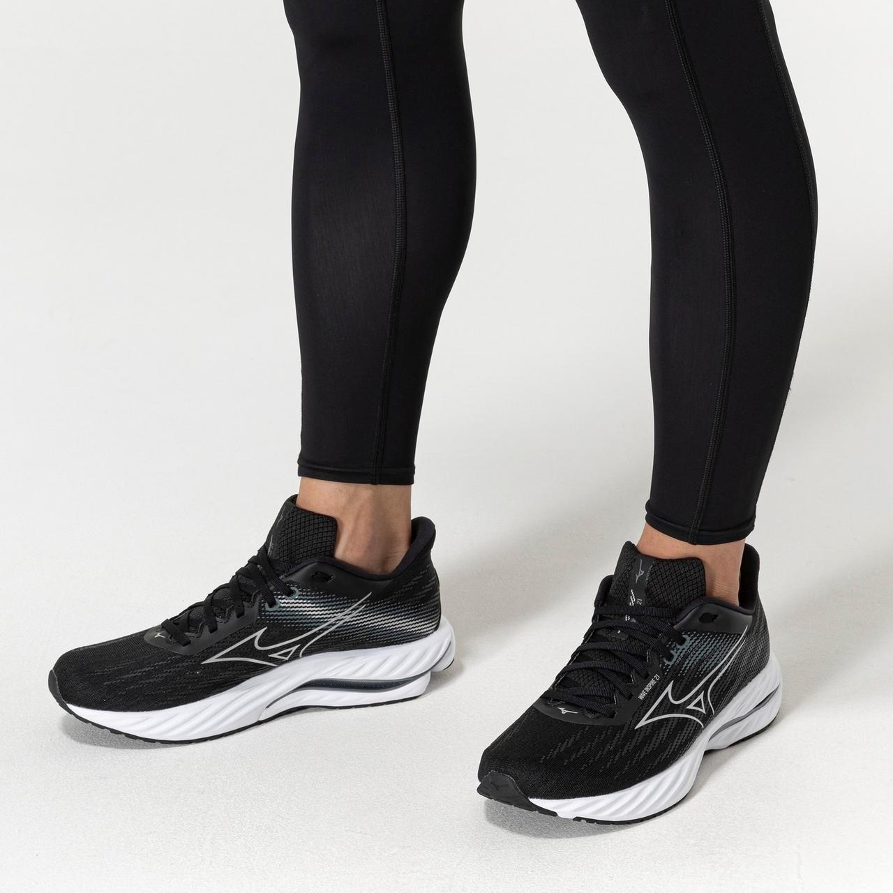Men's Wave Inspire 21 Running Shoe - 9
